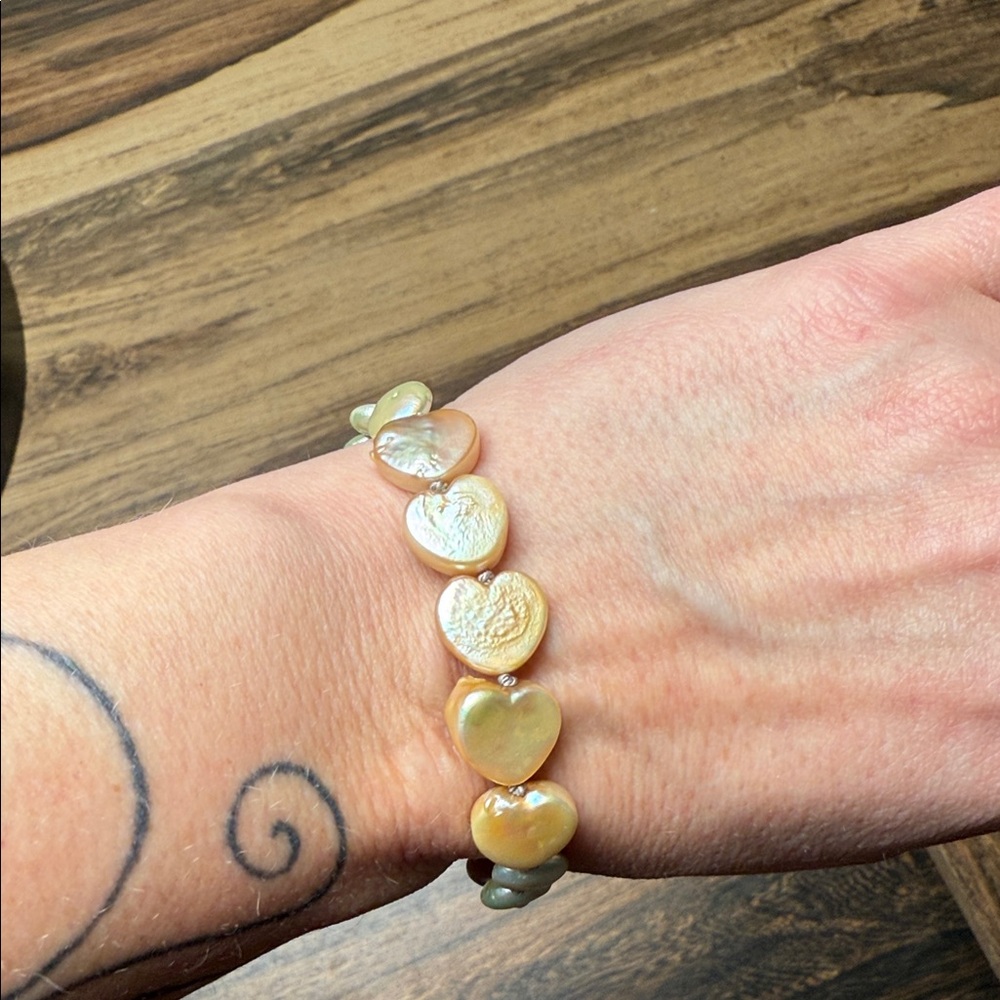 Elegant heart Pearl Bracelet